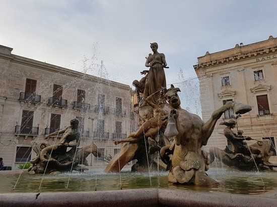 Piazza Archimede